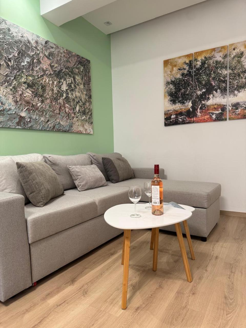 Twins Apartment Нафплион Экстерьер фото
